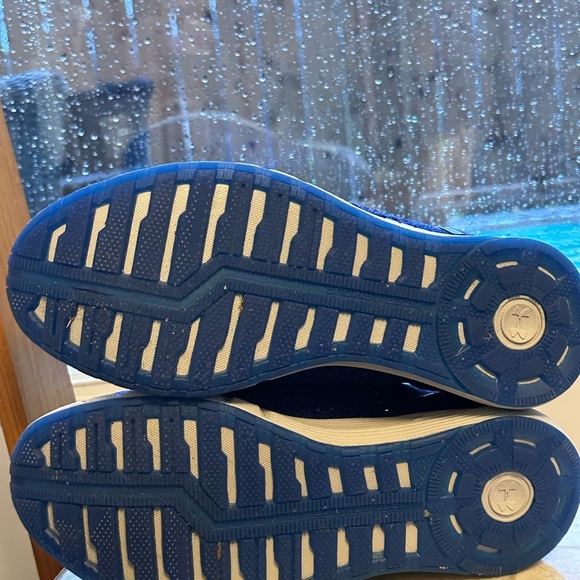 Women’s Under Armour Hovr sneakers - Picture 3 of 8